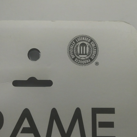 NCAA Nebraska Cornhuskers Chrome Plate Frame - Picture 5 of 6